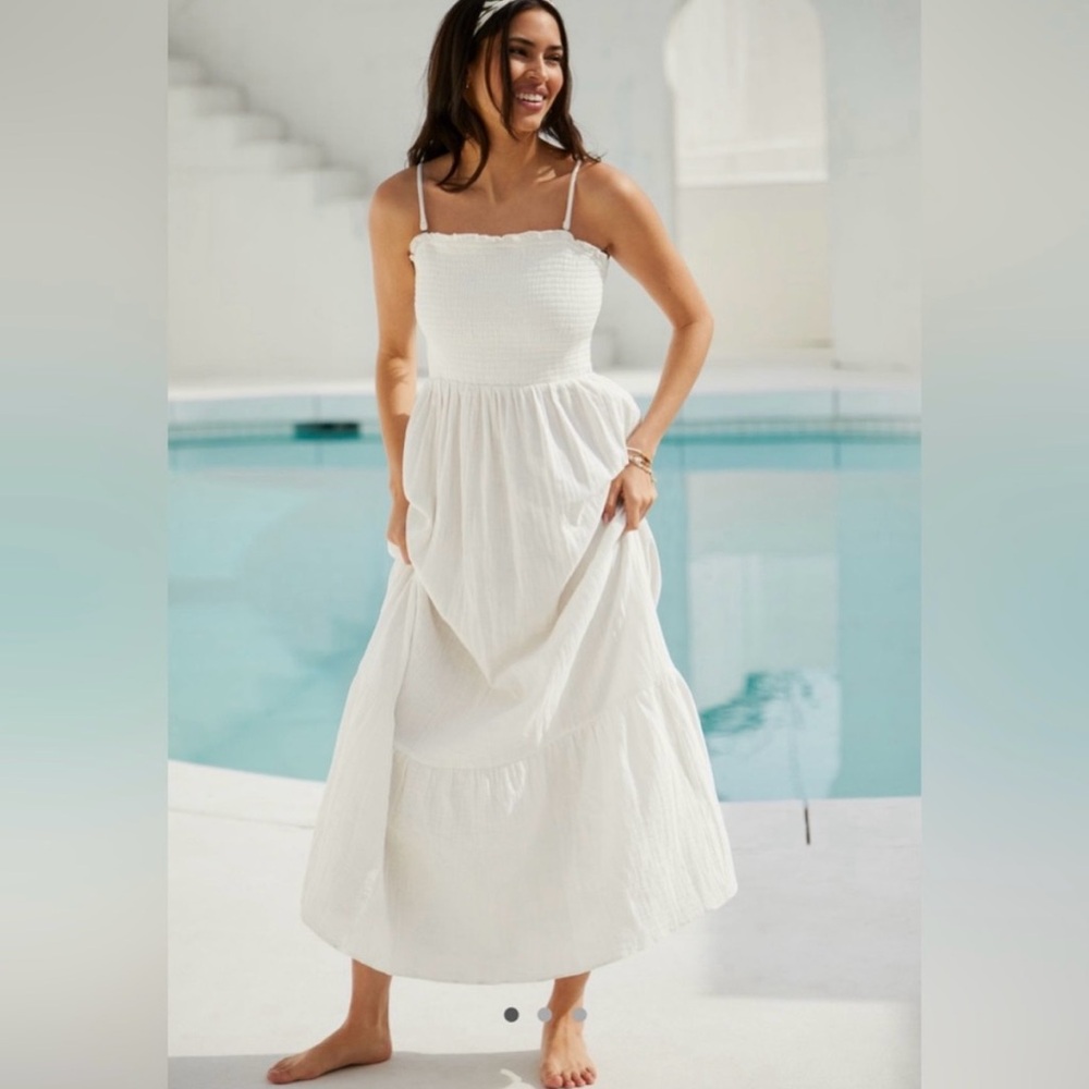 Elegant White Maxi Dress